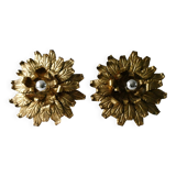 Pair of large flower wall lights in gilded metal, Italy, 1960s