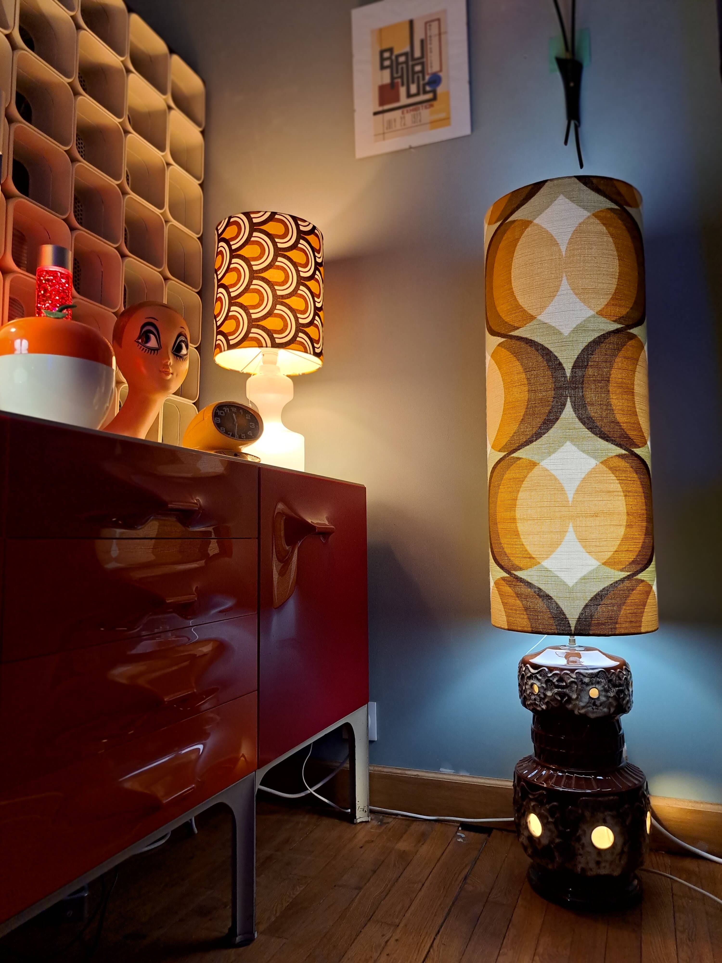 Vintage floor lamp 1970