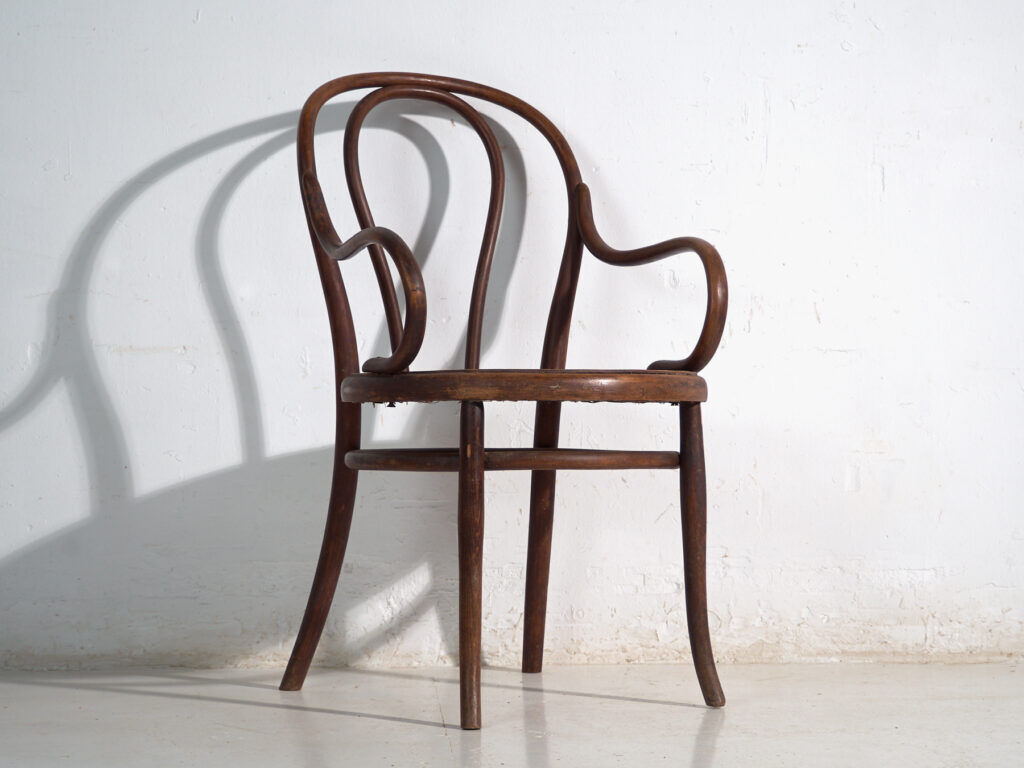 Antique bentwood armchair Thonet – Central Europe, circa 1900