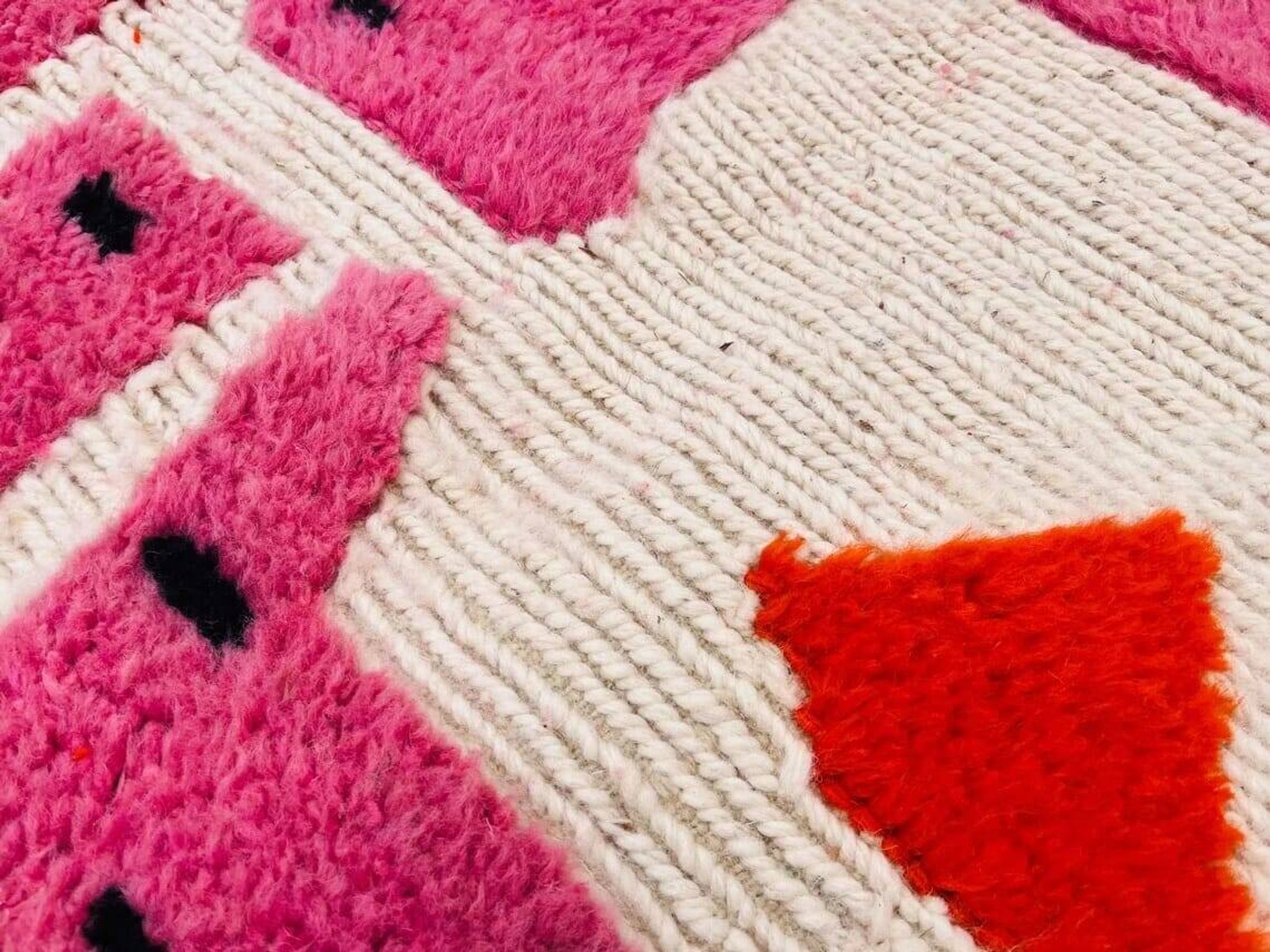 Hand-woven pink Berber rug