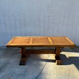 Farm table