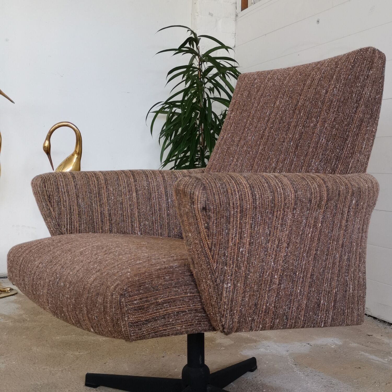 Pair of Czechoslovak swivel chairs year 70