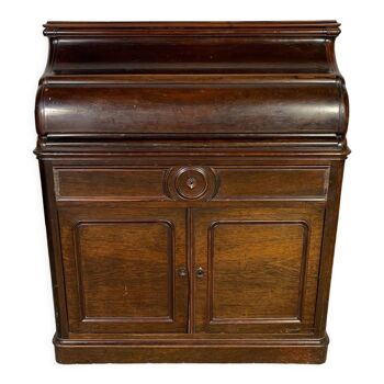 Railway chest of drawers