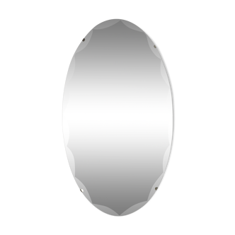 Oval beveled mirror years 50- 66 x 37 cm