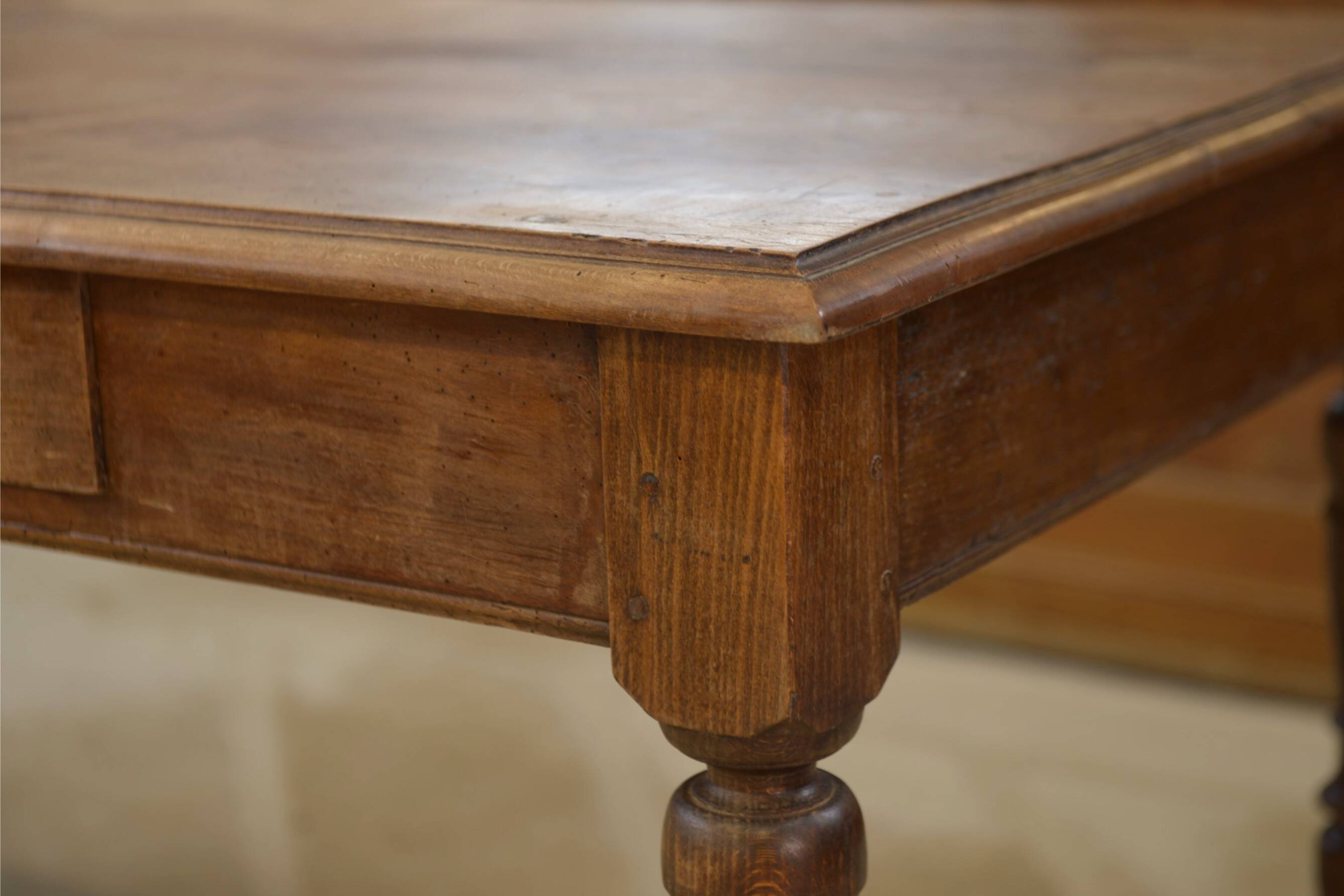 Farm table in beech from the late 19th century.