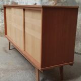 Vintage line with sliding doors