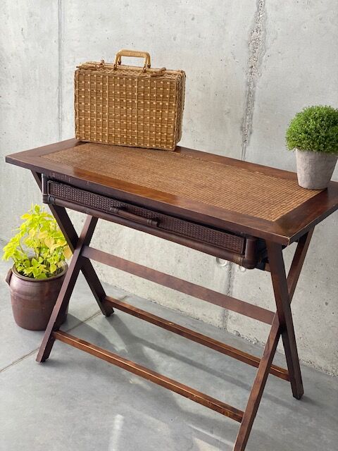 Desk / dressing table on trestle