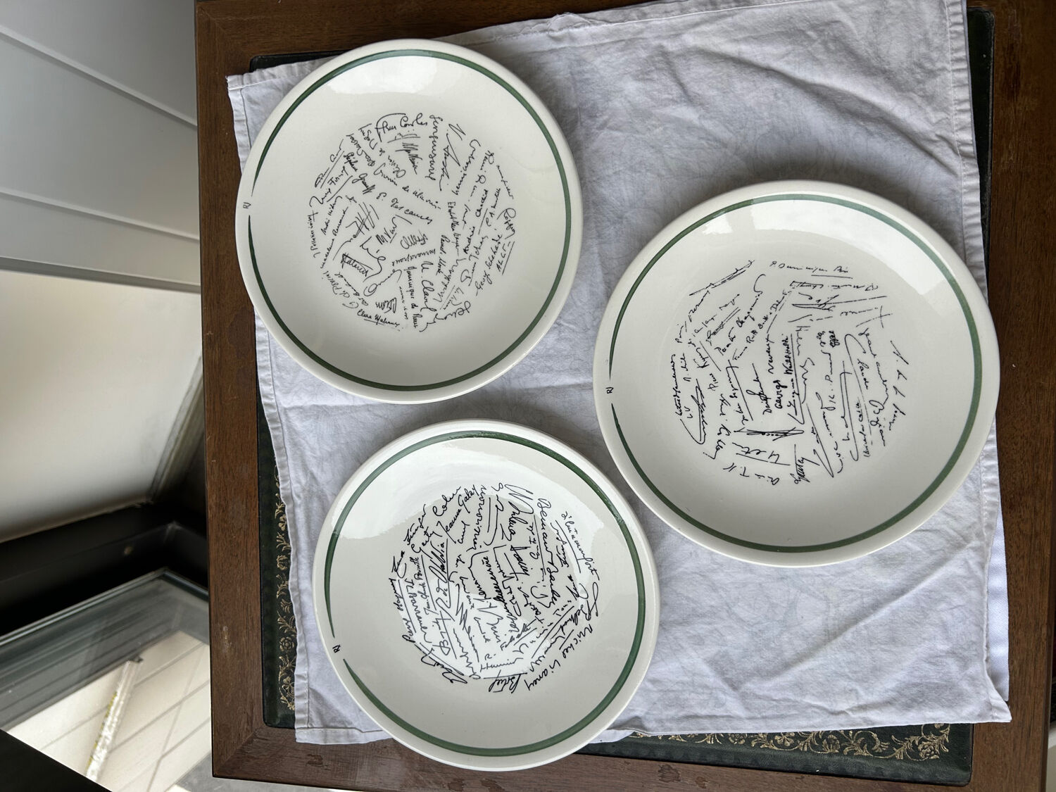 Set of 6 dessert plates Gien - Special edition Julliard
