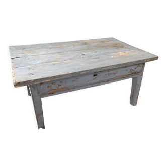 Coffee table in solid and patinated old wood