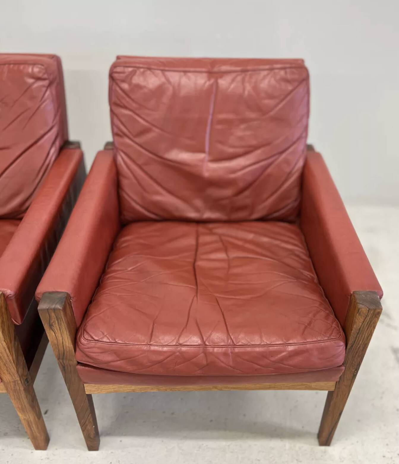 Vintage Danish Lounge Chairs In Rosewood And Leather. 1960s. 5