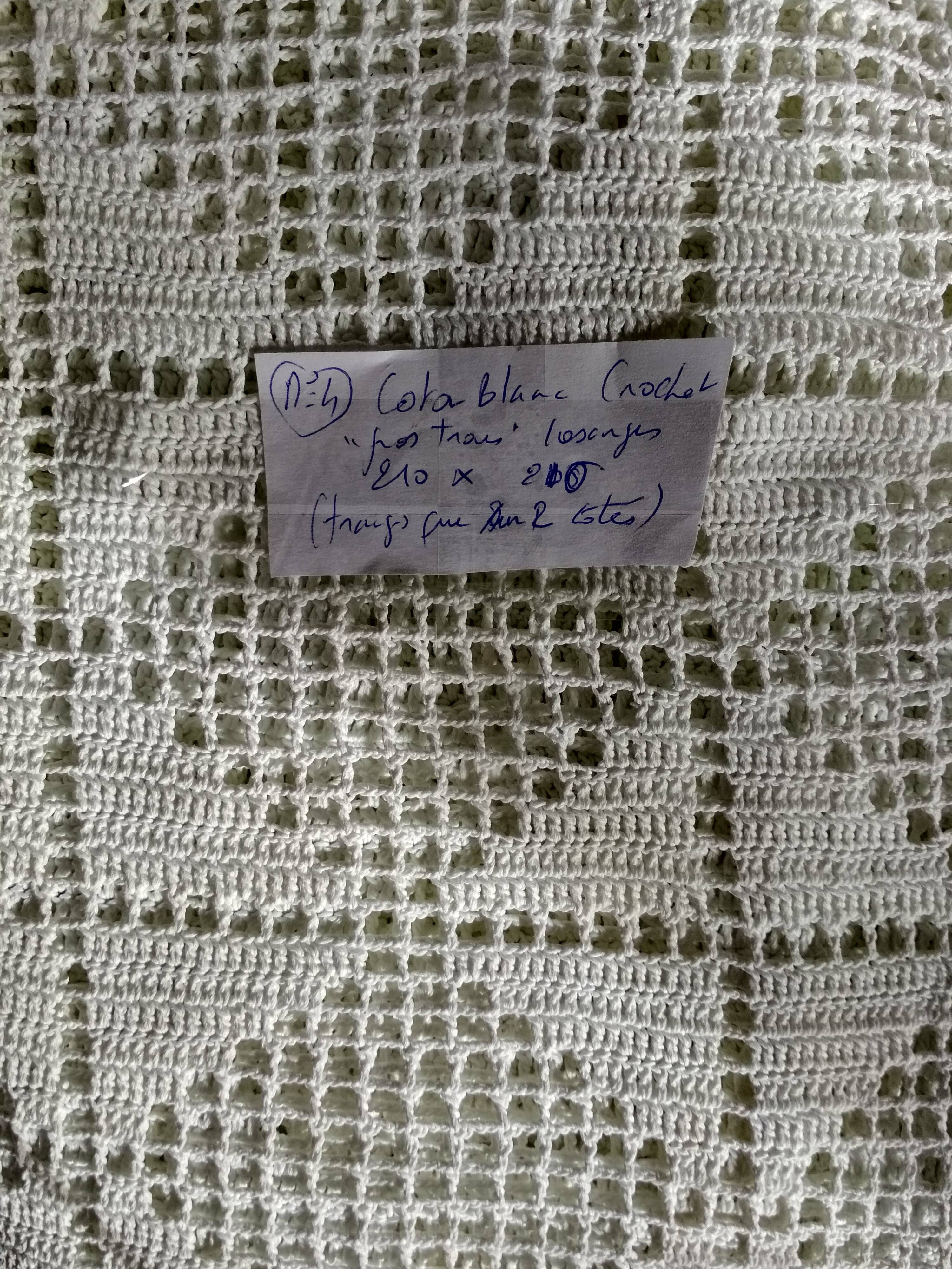 White cotton bed cover, Old crochet bed throw, white cotton bed cover