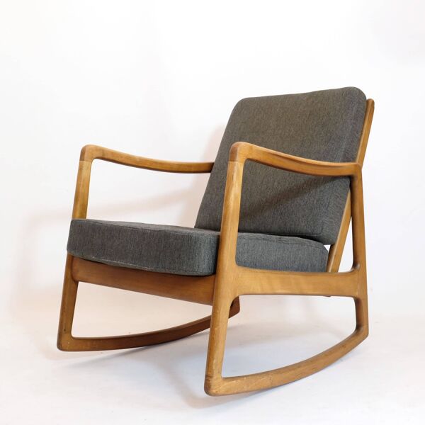Ole Wanscher, fauteuil à bascule FD110 des années 50.