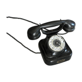 Téléphone antique cadran