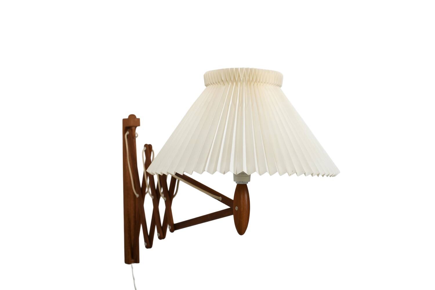 Le Klint Scissor Wall Lamp Model 332 by Erik Hansen