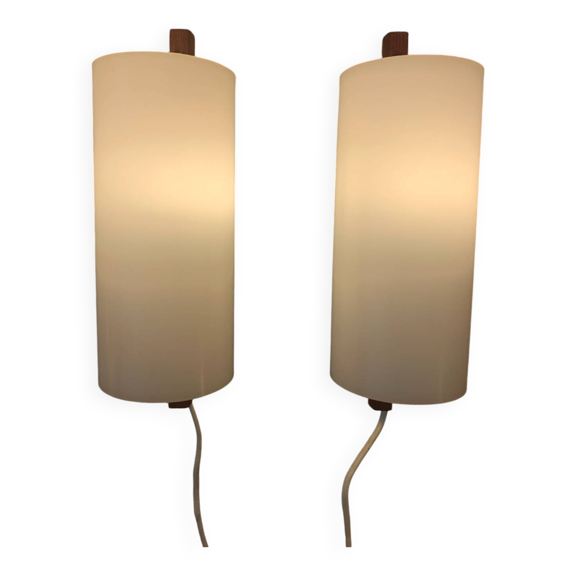 Pair of vintage Scandinavian wall lights by Hans-Agne Jakobsson