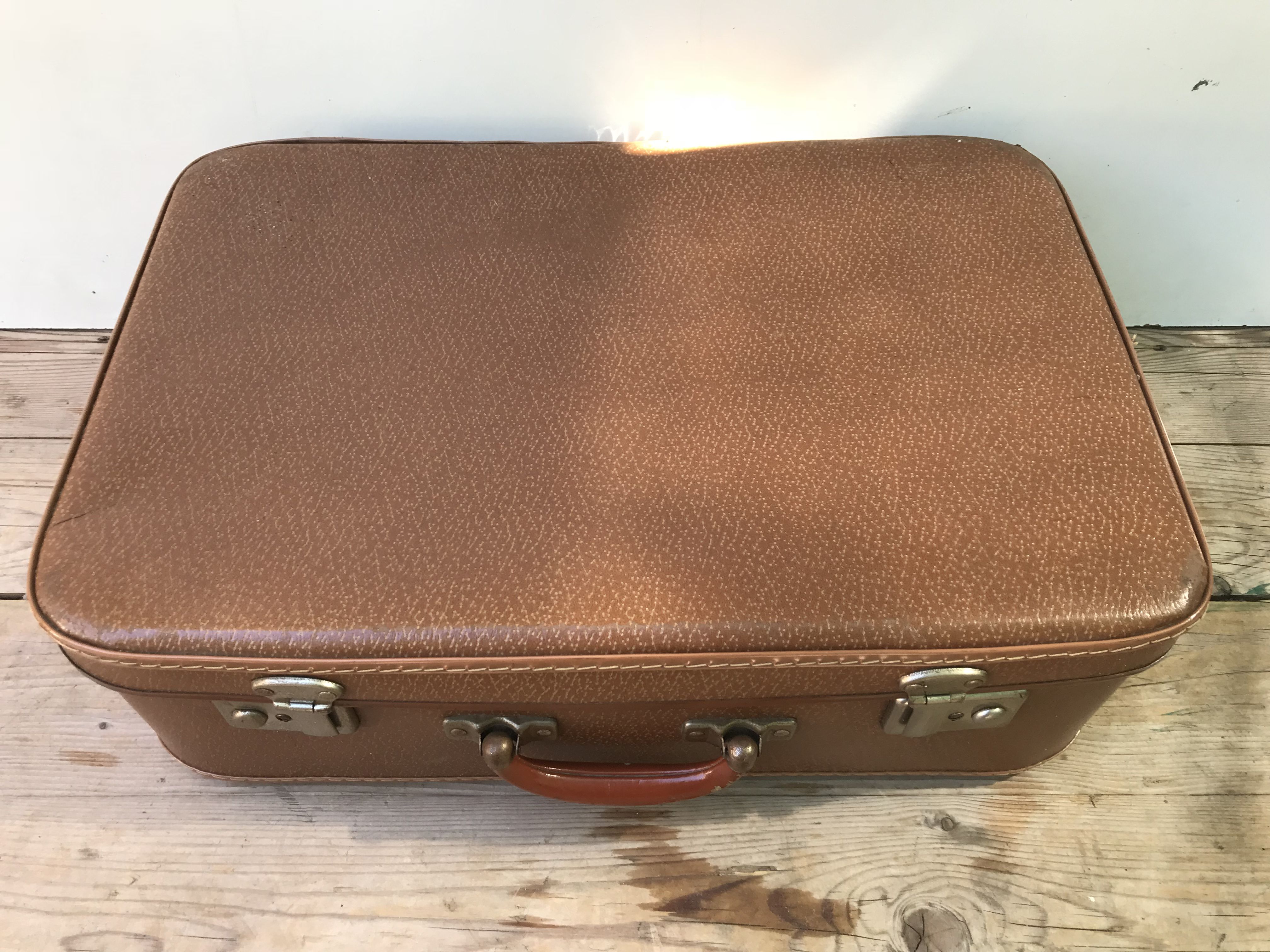 Old suitcase 70s vintage