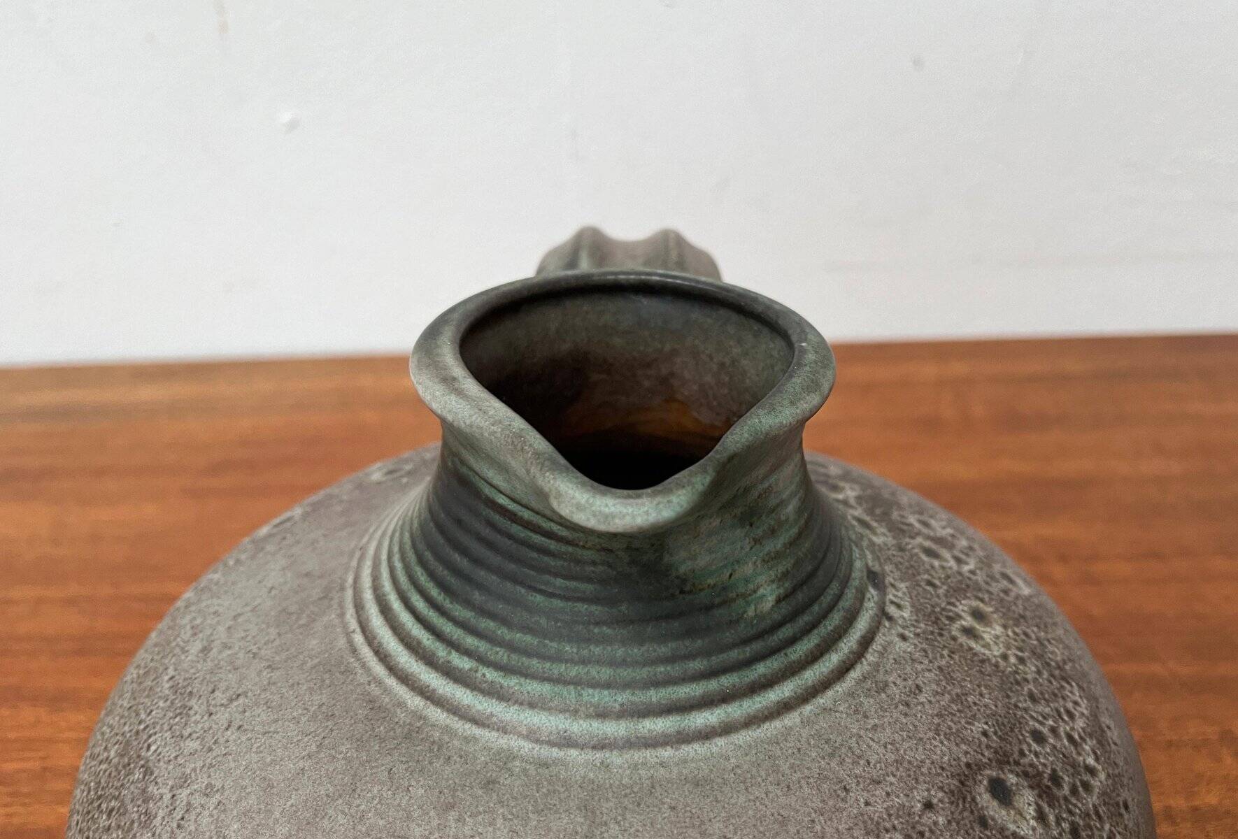 Jarre en céramique ou cruche de poterie ouest-allemande du milieu du siècle WGP, années 1960