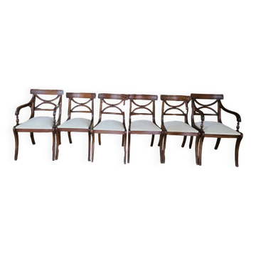 Set of 6 dining chairs. Sale of the complete set.