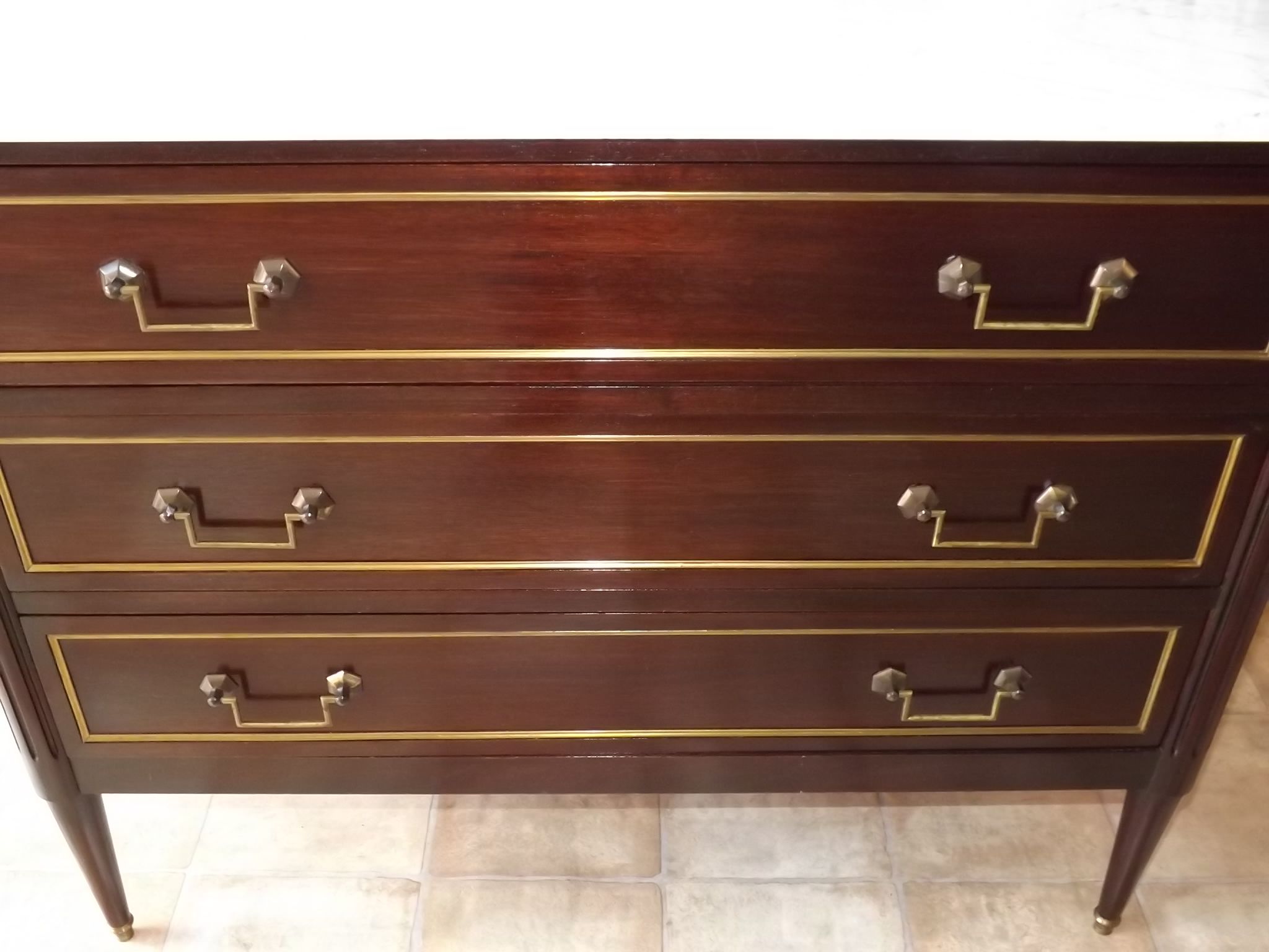 Chest of drawers mahogany Louis XVI 1970