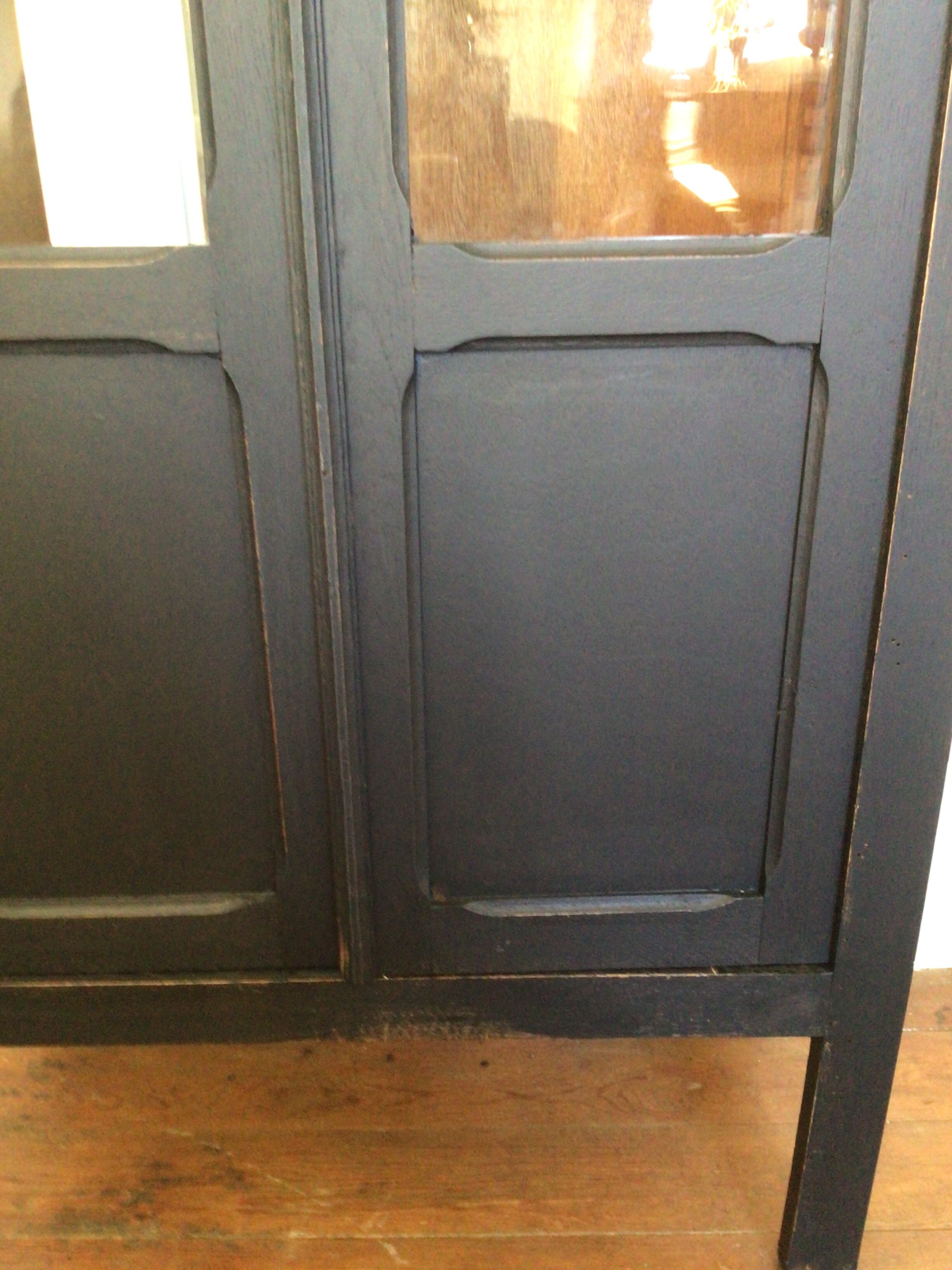 Parisian glazed wardrobe