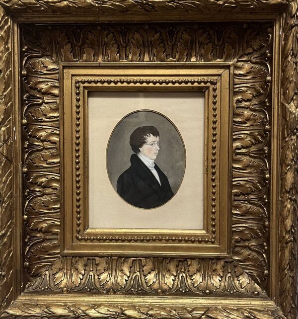 Ecole allemande (?) du début du XIXe siècle, Portrait d'un jeune homme portant des lunettes
