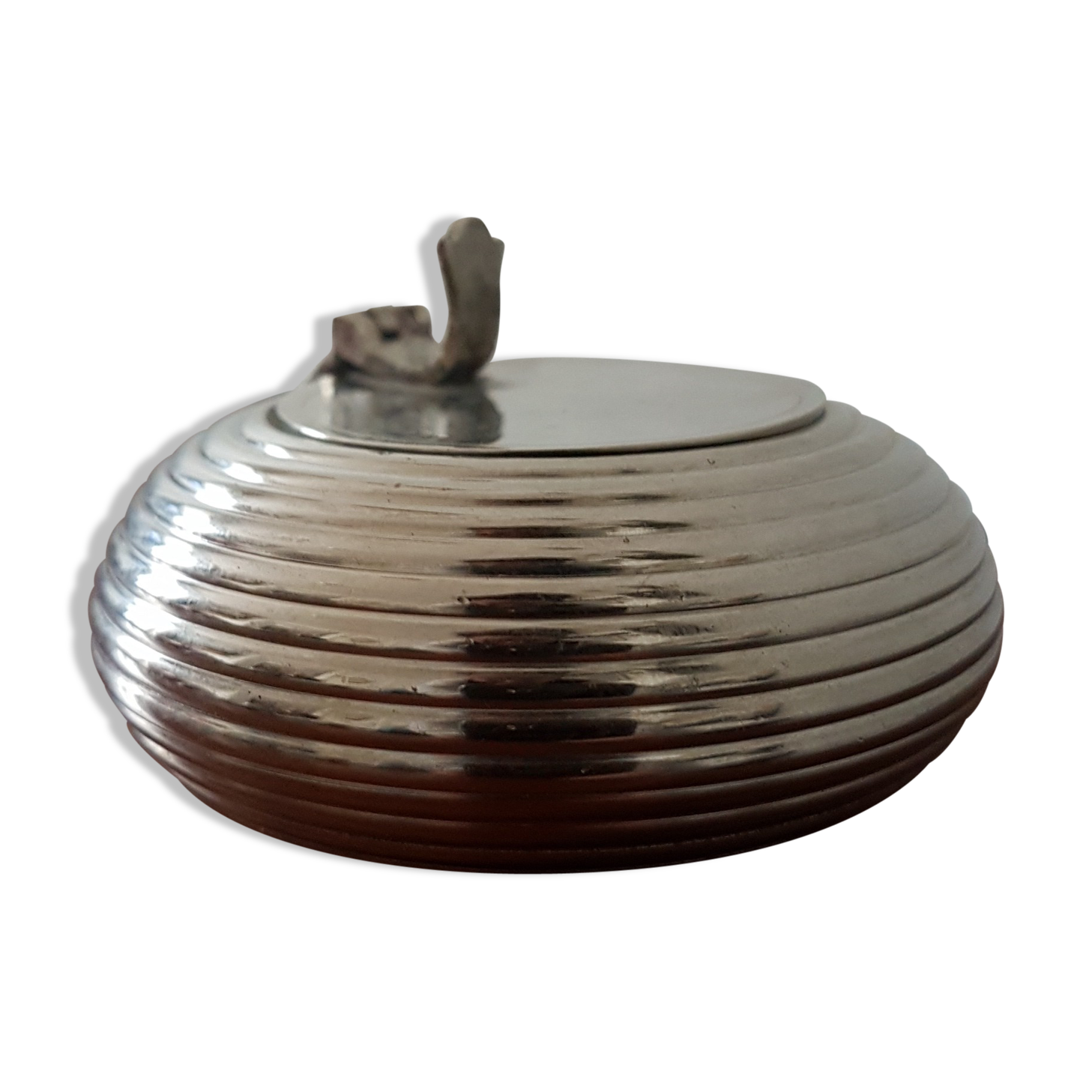Textured metal ashtray