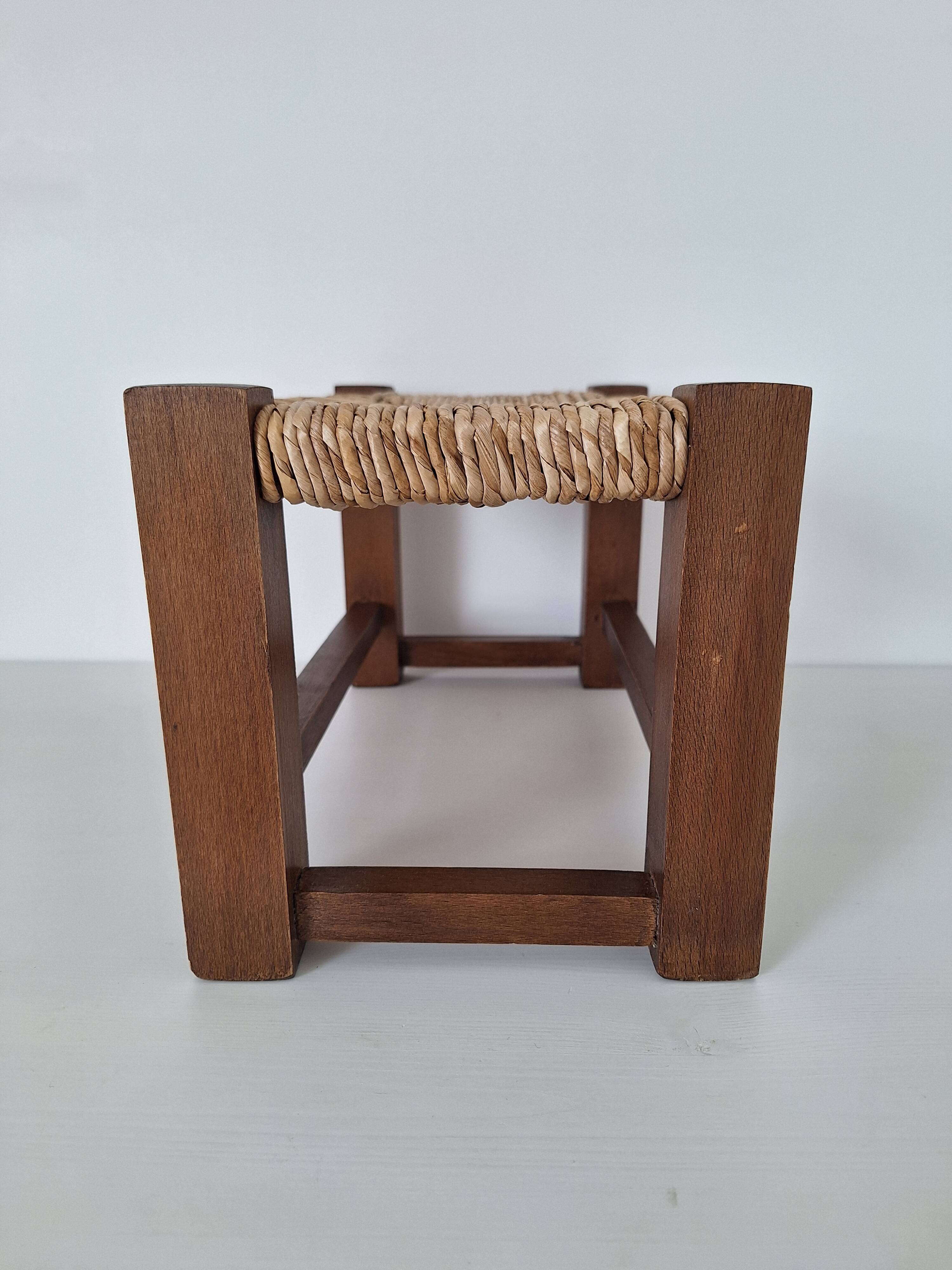 Marche pied / Tabouret en bois et paille