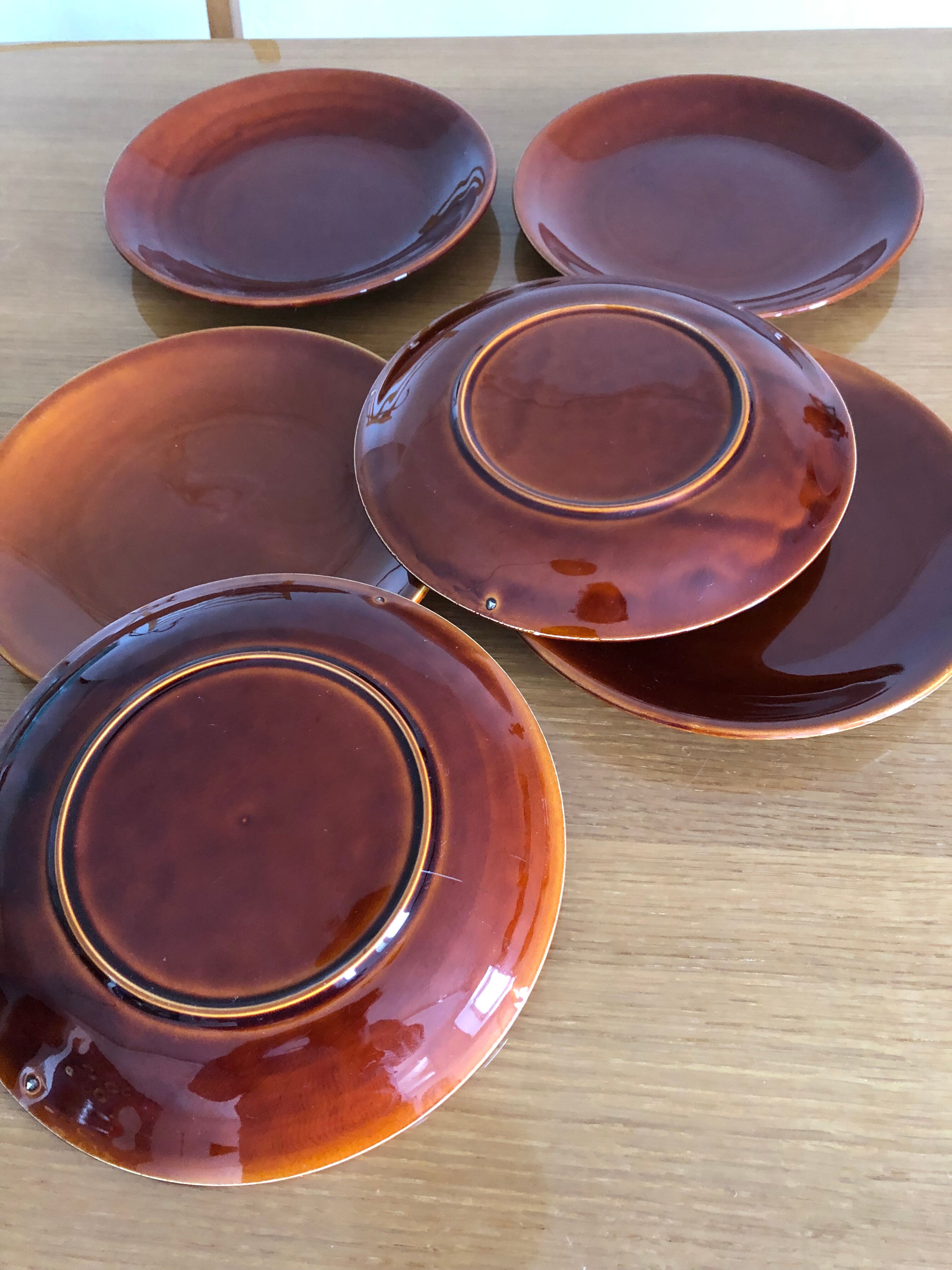 6 assiettes plates faïence
