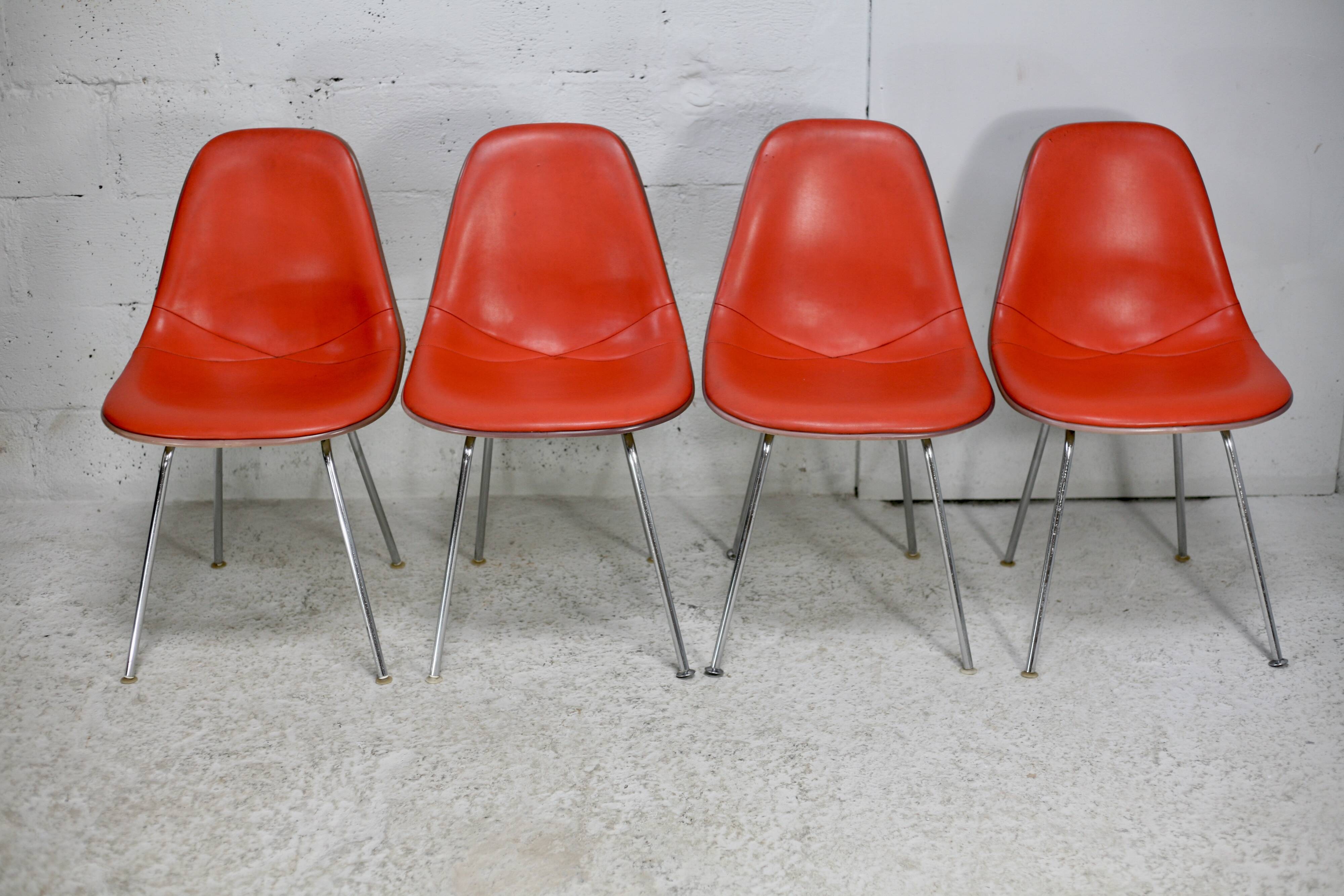 Ray & Charles Eames, Herman Miller edition, set of 4 orange chairs. Circa 1960
