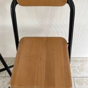 2 tabourets de bar pliable des années 90 bois et métal noir