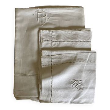 Set of two linen pillowcases, trousseau width 240cm RT.