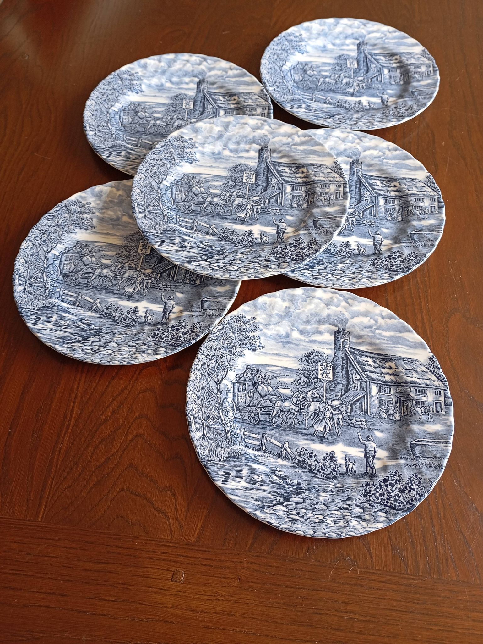 6 English flat plates Bursley "The Posthouse"