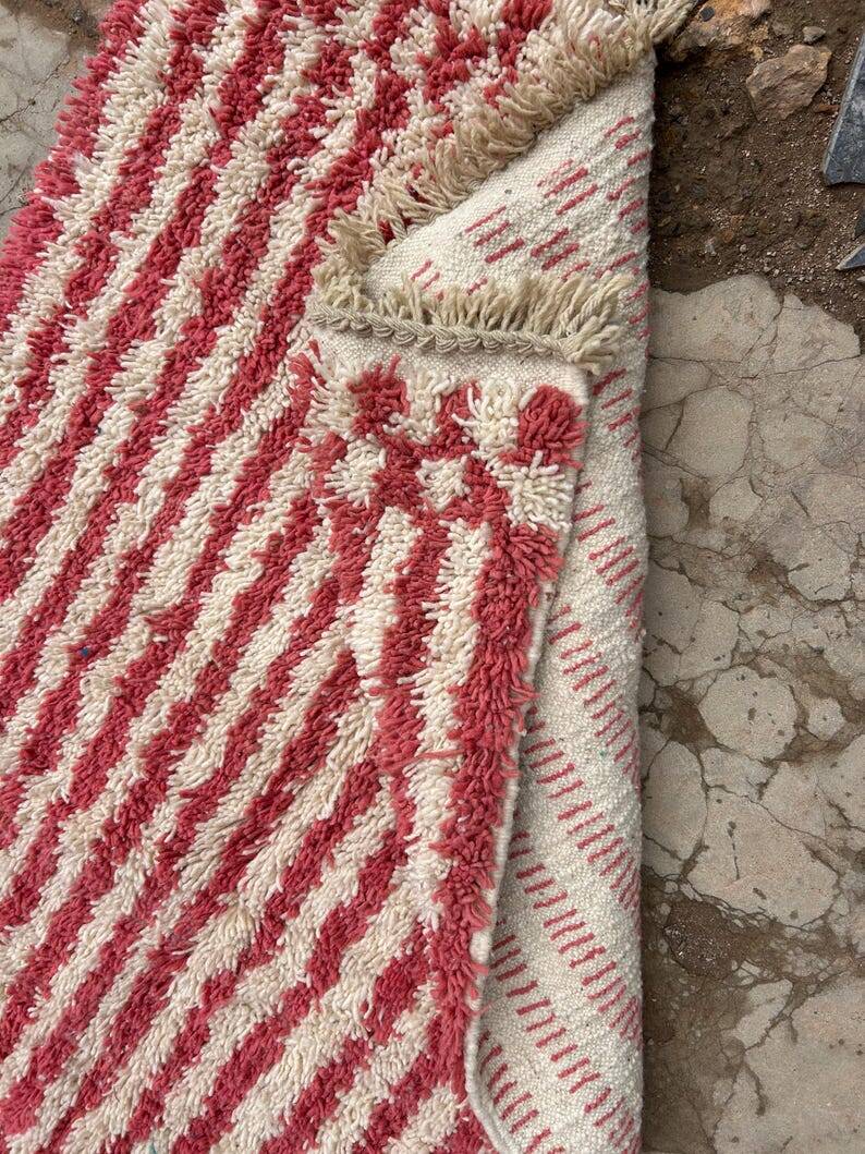 Berber rug in wool 250cm x 150cm