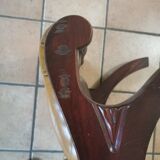 Chesterfield footrest