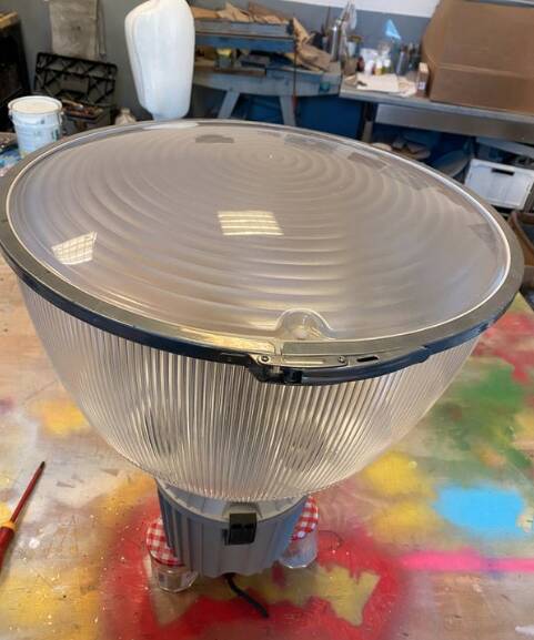 Industrial pendant lights