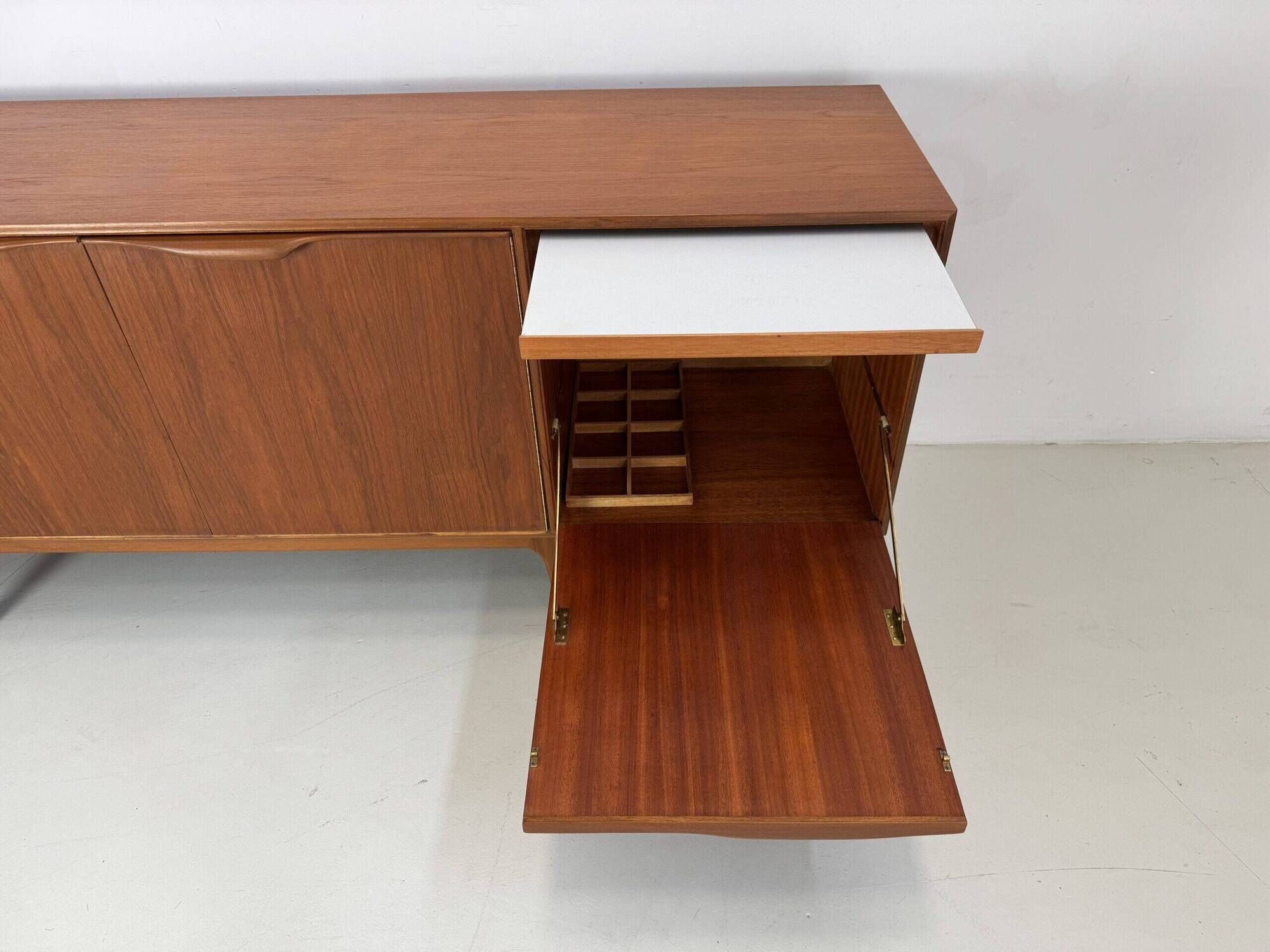 Buffet McIntosh vintage.