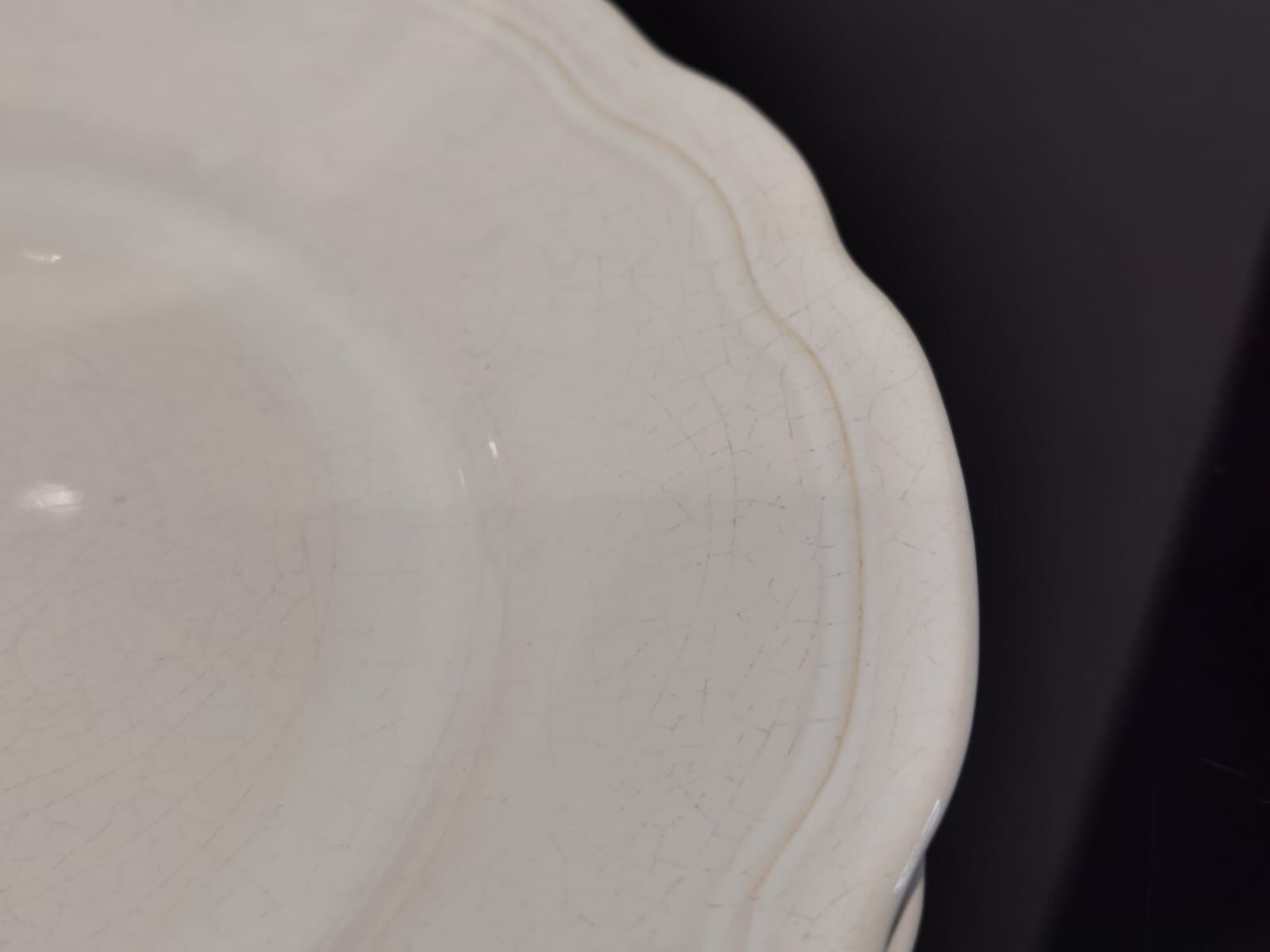 Flat plates 24.5cm Sarreguemines France