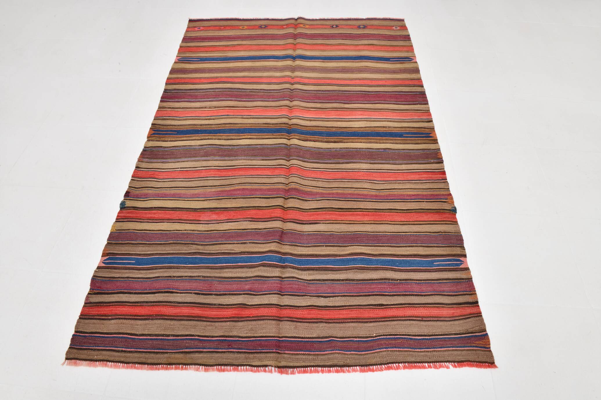 Burgundy & Brown Vintage Kilim Rug, 140x214Cm