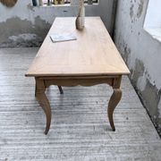 Table de ferme merisier pieds galbés XIXème