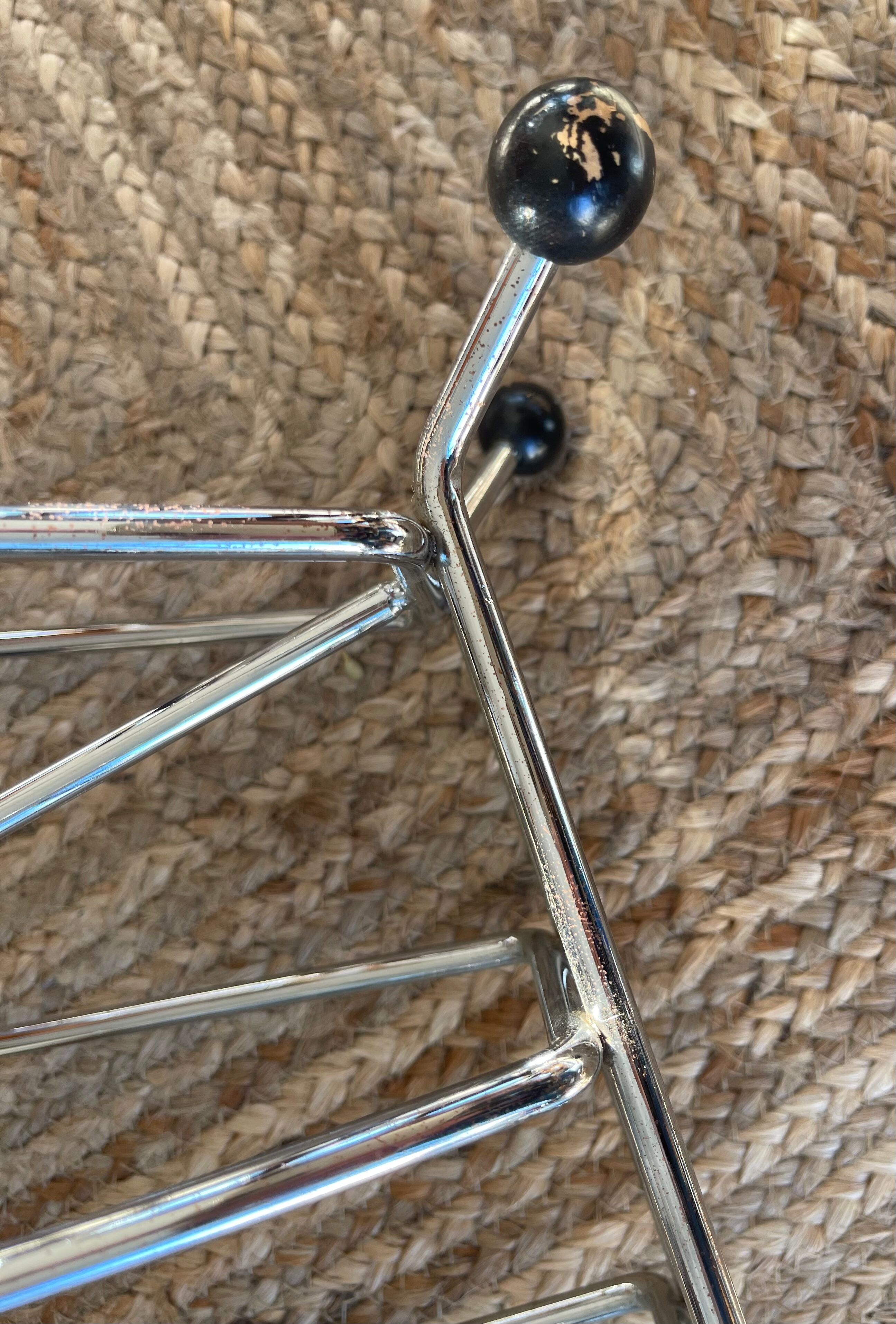 Sputnik magazine holder 1970