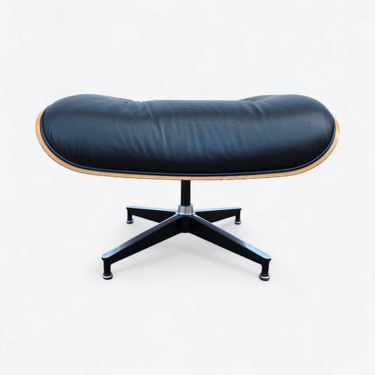 Black & Santos Herman Miller Original Eames Lounge Chair & Ottoman