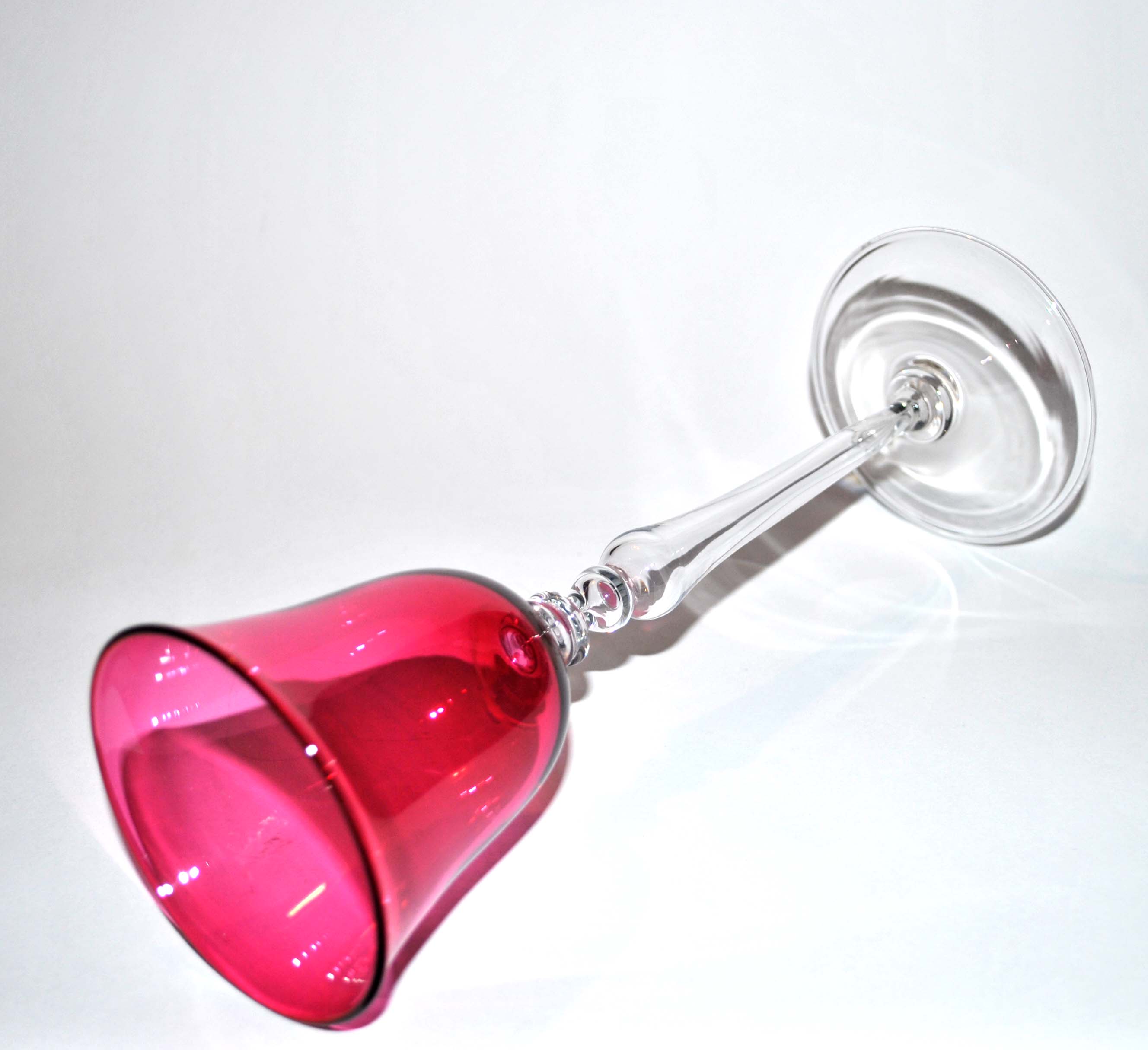 Lined blown crystal stemmed glass