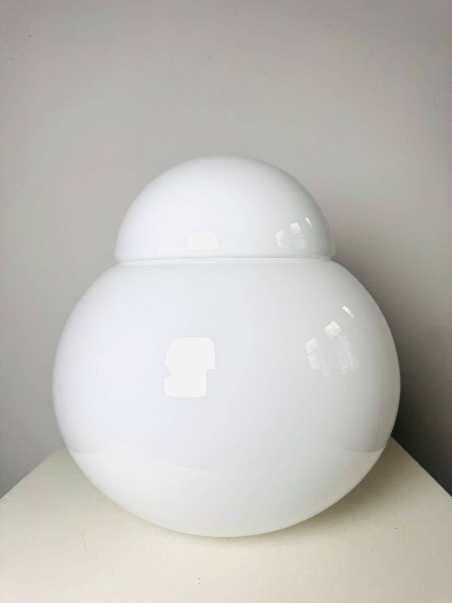 Daruma Model 5028/3 Milk Glass Sphere By Sergio Asti For Candle Milano, Italy 1980S