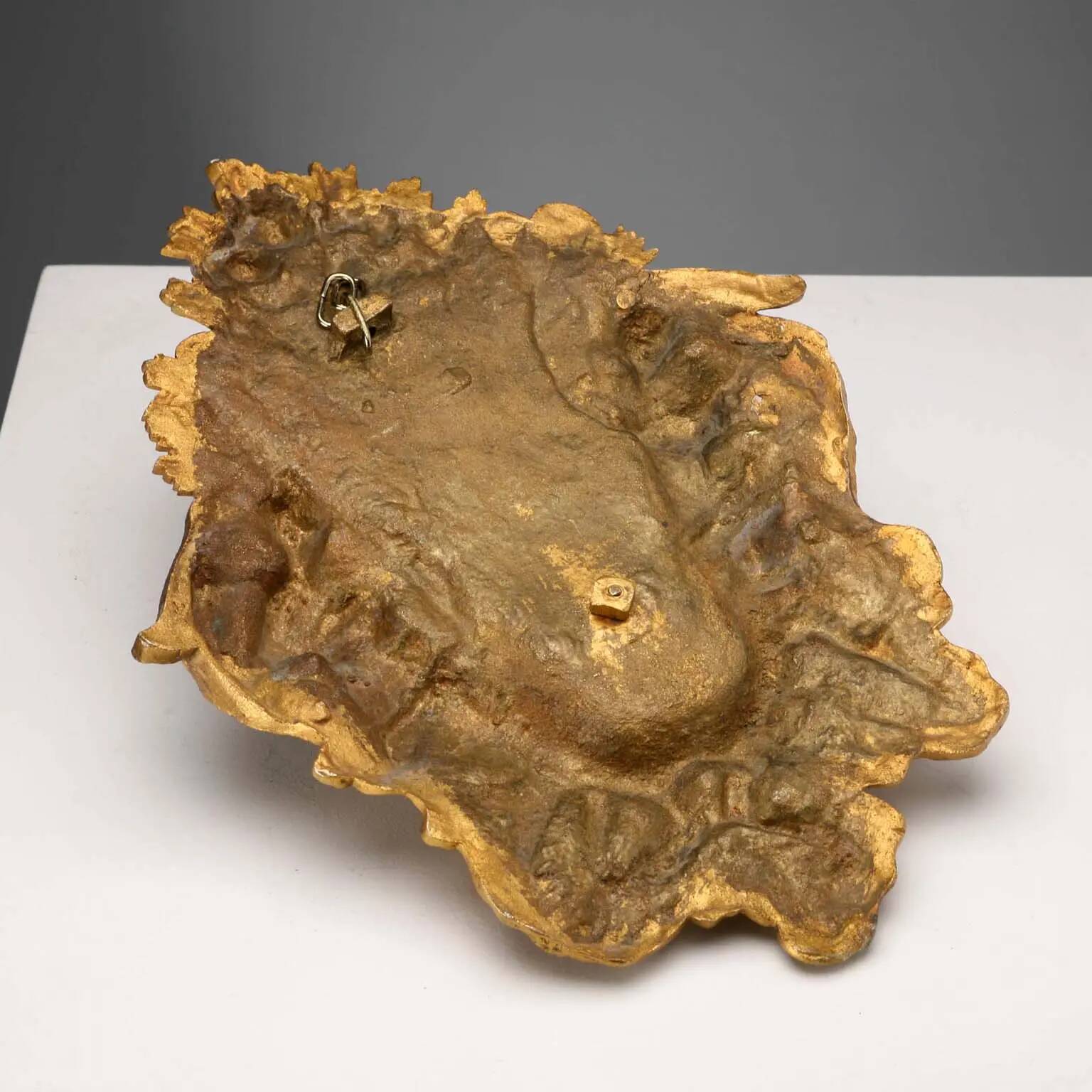 Bénitier ancien en bronze doré, Italie, XXe siècle