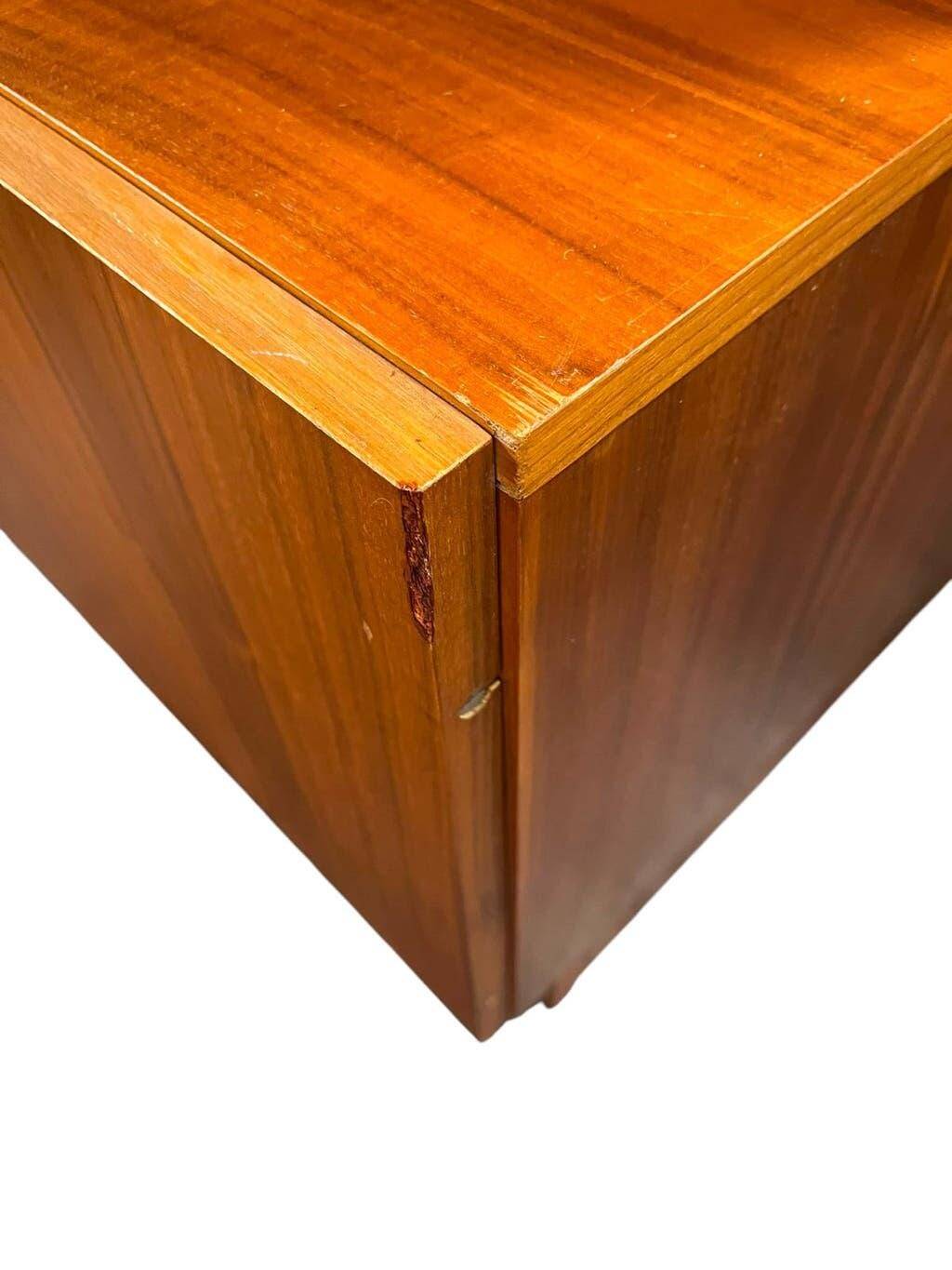 Vitrine/bibliothèque/étagère vintage en bois