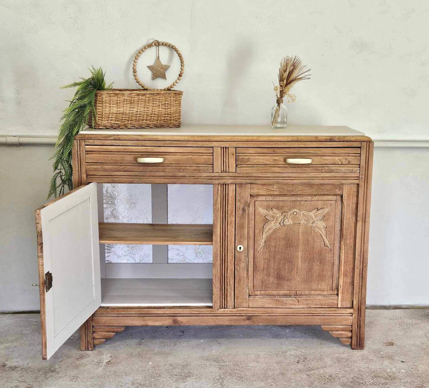 Buffet parisien art deco