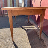 Table de ferme pied fuseau