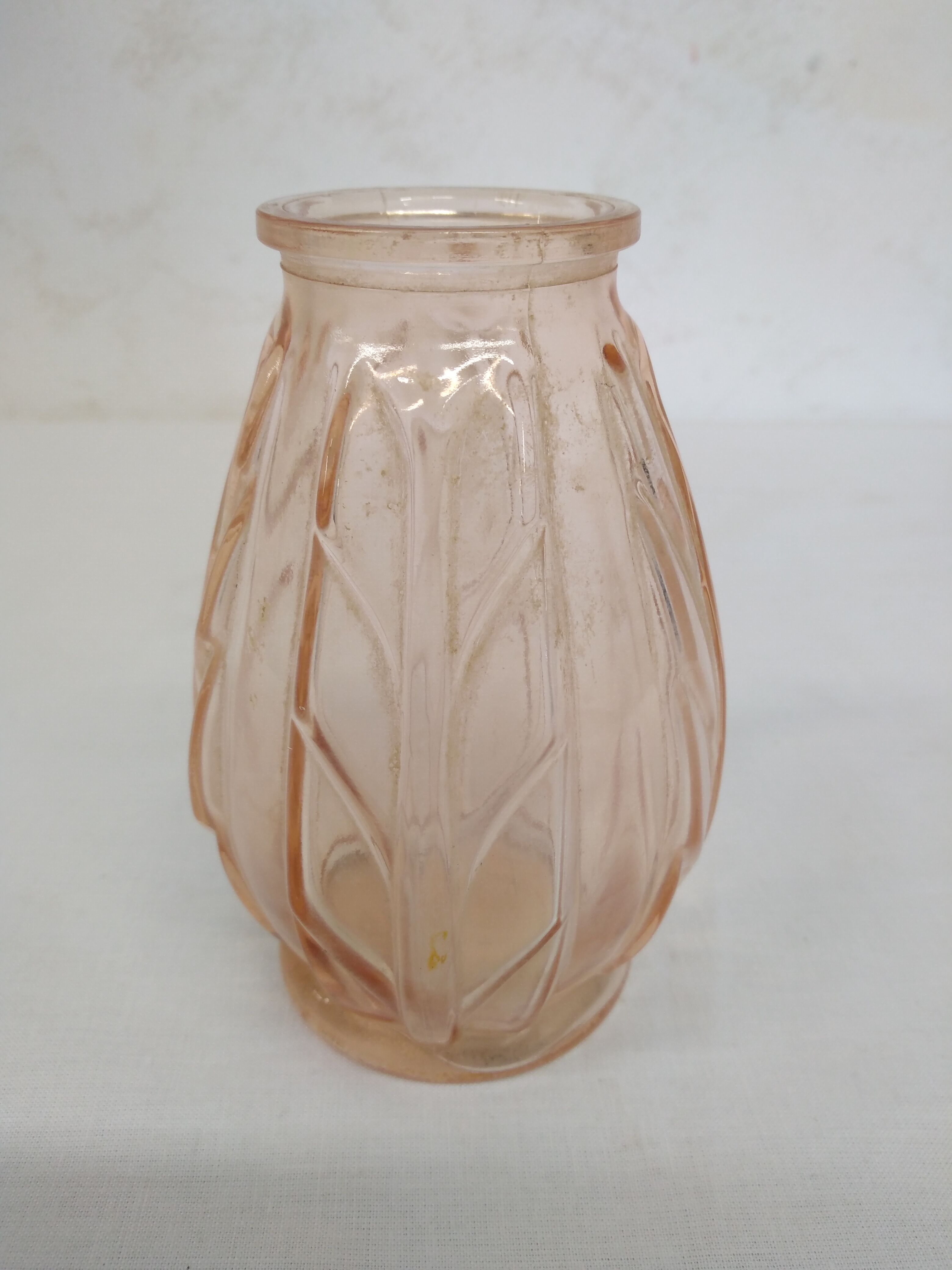 Old pink blown glass soliflore