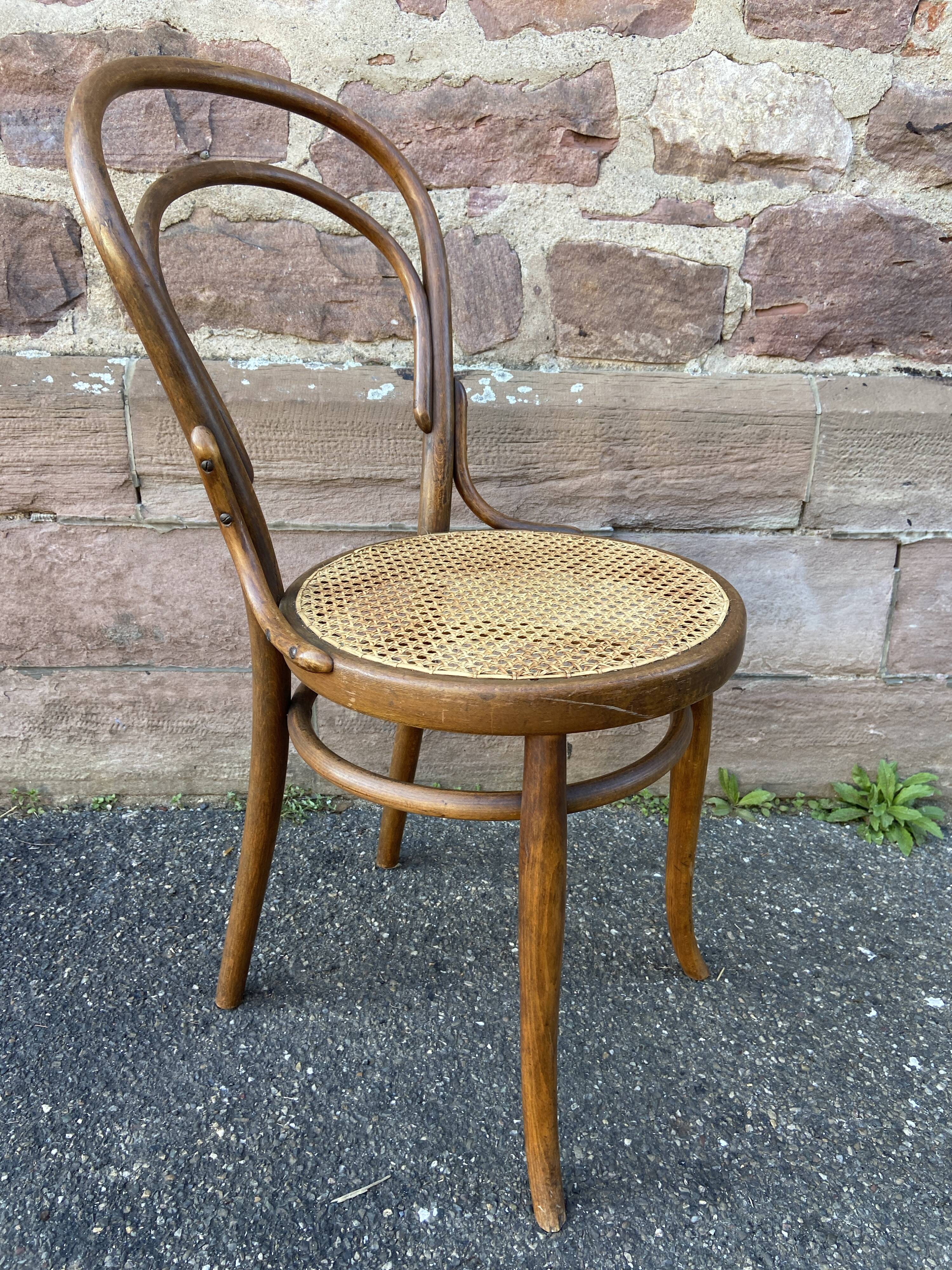Viennese bistro chair bentwood Nr 14