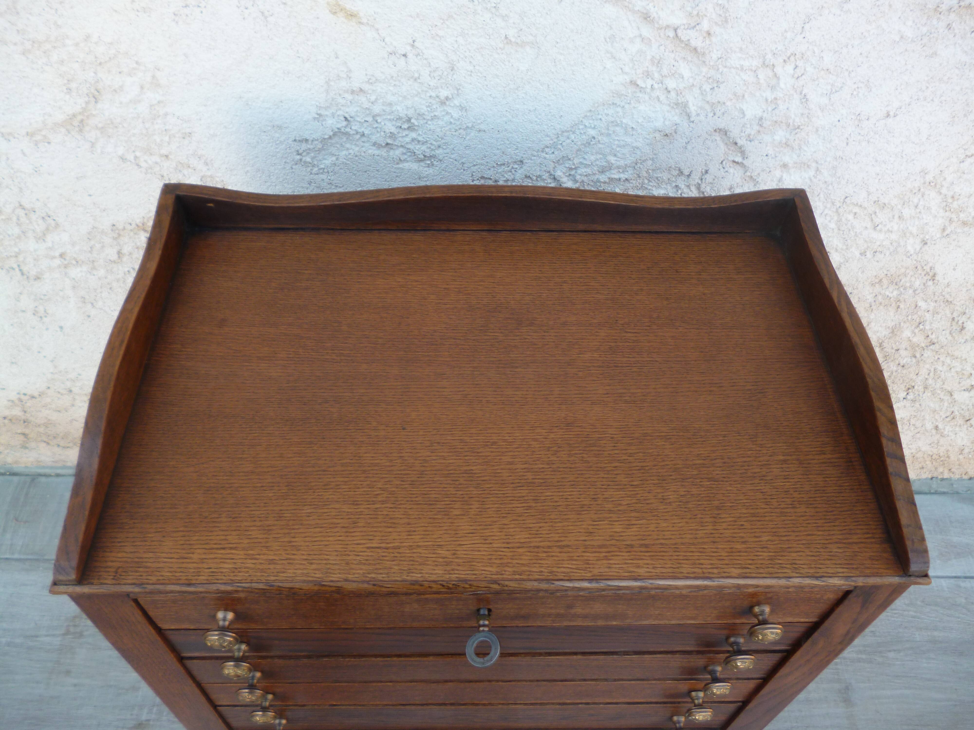 Silver dresser for Christofle cutlery set